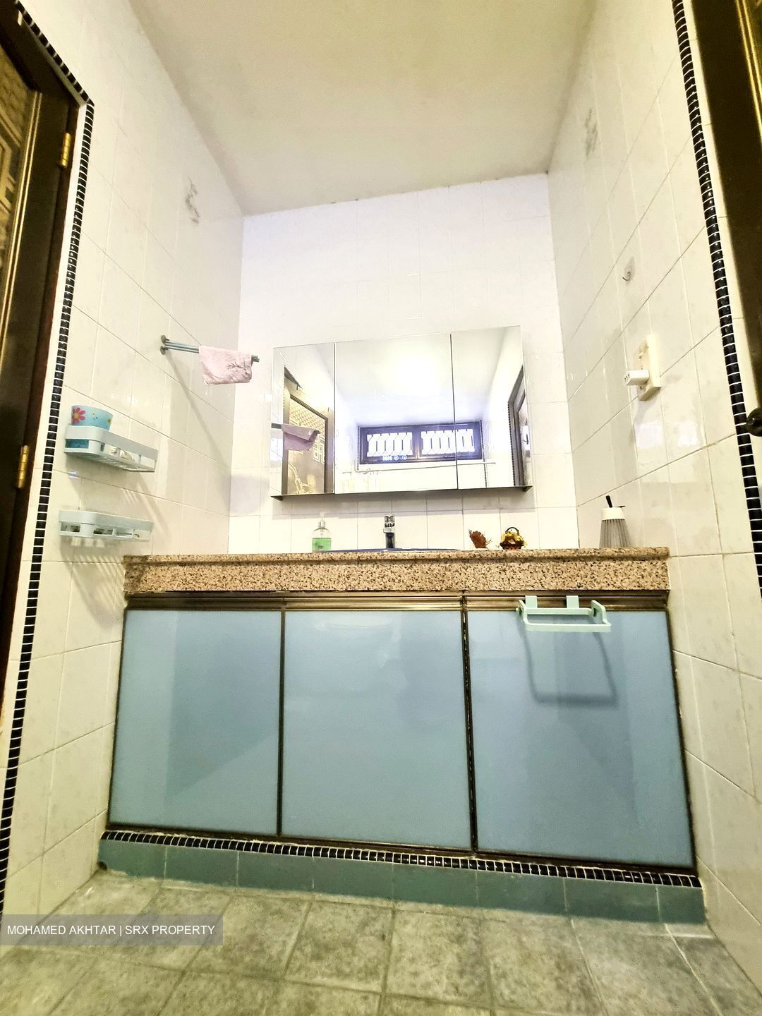 Bournemouth Road (D15), Semi-Detached #521441331